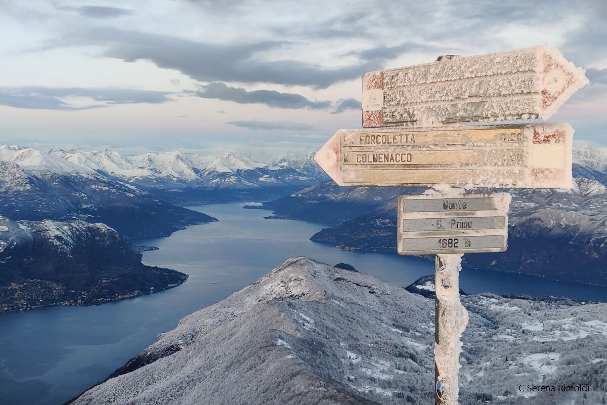 Monte San Primo: panorama invernale dalla vetta in inverno