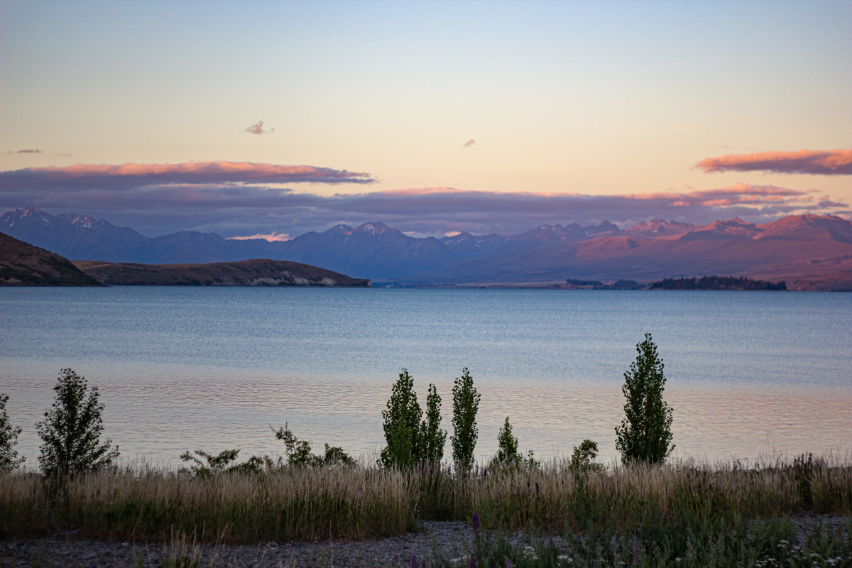 Tramonto sul Lake Tekapo in Nuova Zelanda