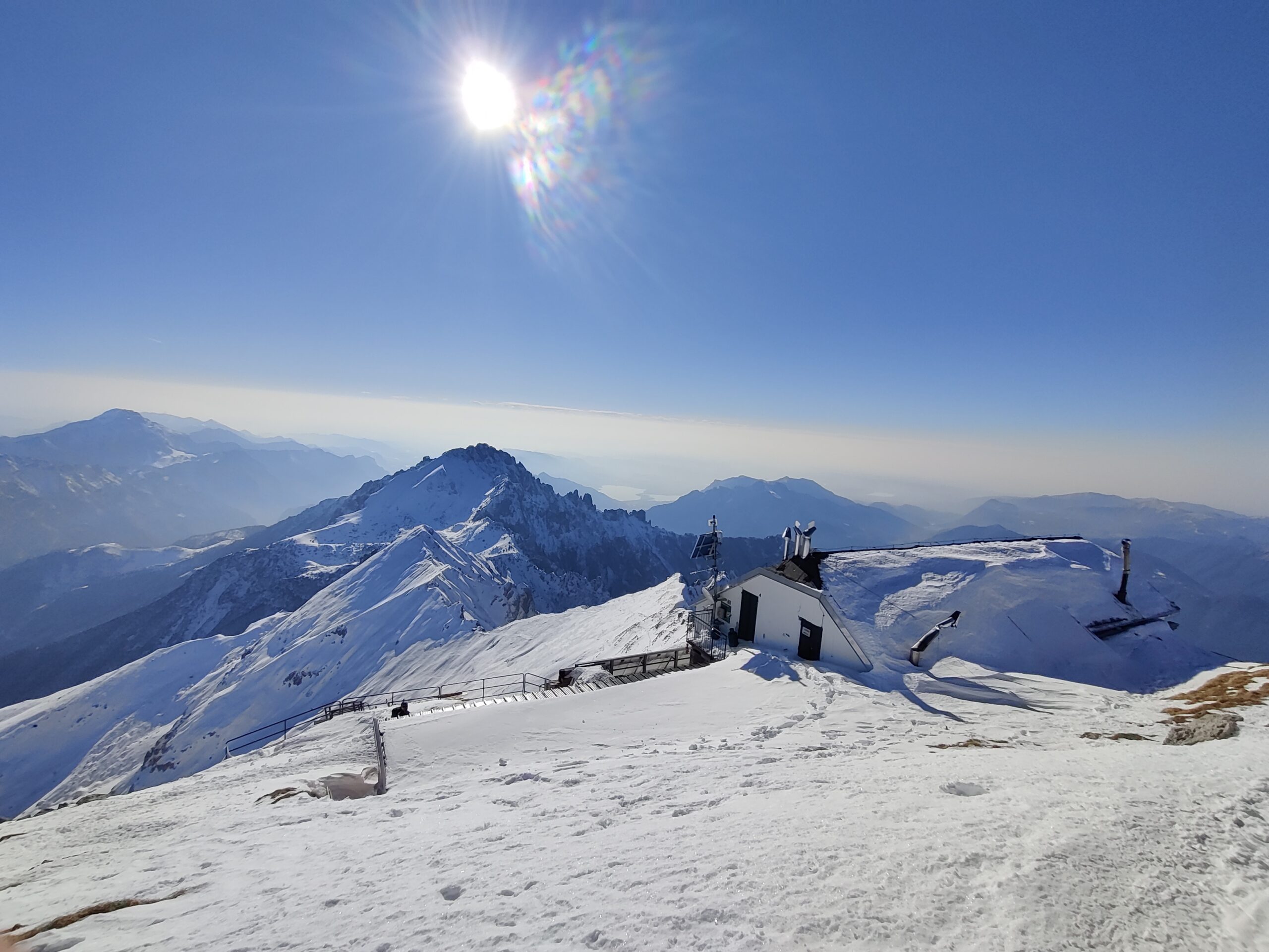 Rifugio con neve